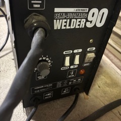 アストロプロダクツ製半自動溶接AP SAW-90Ａの画像