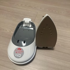 スチームアイロンの画像