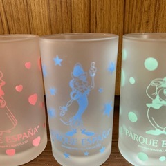 スペイン村のキャラクターのガラスコップ3個セットの画像