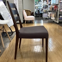 【軽トラ貸し出し無料！】karimokuダイニングチェアー　入荷しました！の画像