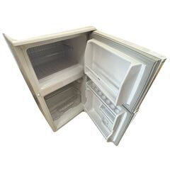 【ドリーム池田店】◎ジモティ割対象品◎ヤマゼン　86L/2ドア冷蔵庫　YFRB-90　2019年製　IKW-162の画像