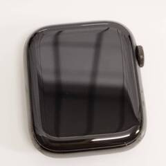 Apple Watch Series 8/GPS+セルラー/45mm/A2775/ステンレス〈MNNP3J/A〉の画像