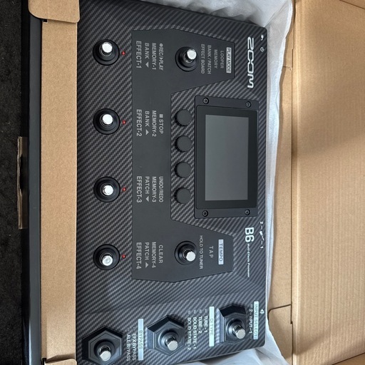 ベース用マルチエフェクター zoomB6