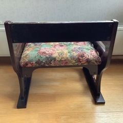 思いやり座椅子　高座椅子　いたわり座椅子　花柄　木製の画像