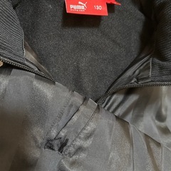 PUMA 裏地付きナイロンジャージ上下セット　130の画像