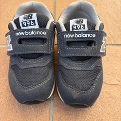ニューバランス　キッズスニーカー　15㎝の画像