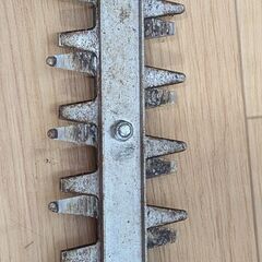 京セラ 電動ヘッジトリマーHT-3514Aの画像