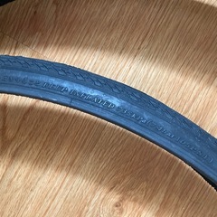 【美品】パナレーサー/パセラ　自転車タイヤ　700×28Cの画像