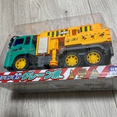 クレーン車の画像