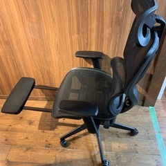 ニトリ　メッシュオフィスチェアの画像