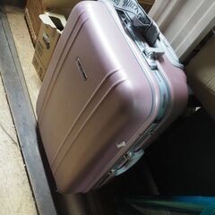 キャリーケース、旅行かばん、５０x３０x７０、本体サイズの画像