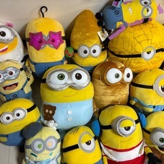 ミニオンズ　10万円以上　ぬいぐるみ　フィギュア　他グッズ大量セット　おもちゃの画像