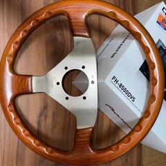 ハンドル　MOMO ベローチェの画像