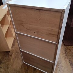 ★リユースのサカイ水戸店★カラーボックスホワイトH88.5×D29.5×W47.5クリーニング済みMT6239の画像