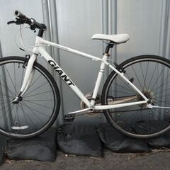 GIANT（ジャイアント） ESCAPE （エスケープ）R3 クロスバイク　管理NO.20251114-9の画像