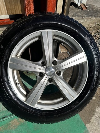 スタッドレスタイヤ　ミシュラン　X-ICE  ２１５/６０R１７