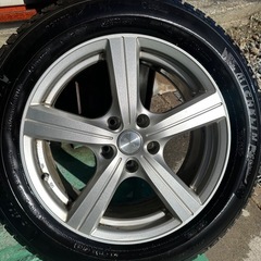 スタッドレスタイヤ　ミシュラン　X-ICE SNOW ２１５/６０R１７の画像