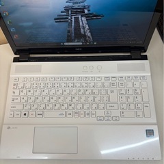 522 美品✨NEC 薄型　ノートPC SSD500GB Windows11  office付き　の画像