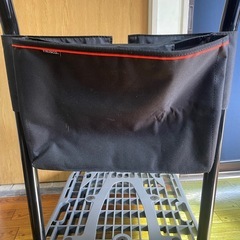 トラスコ中山（TRUSCO）樹脂台車　カルティオ　ストッパー付き静音仕様の画像