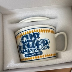 カップラーメン　お皿　蓋付きの画像