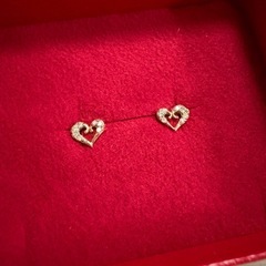 ハート ピアスの画像