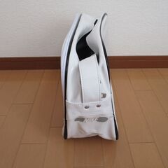 【未使用品】NIKE　ショルダーバッグの画像