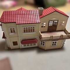シルバニアファミリー　お家＆人形＆小物　セット。そのまま遊べます。の画像