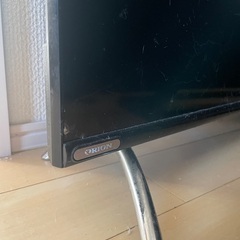 壊れたテレビ2台の画像