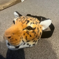 取りに来てくださる方限定 ヒョウの顔のウエストポーチの画像