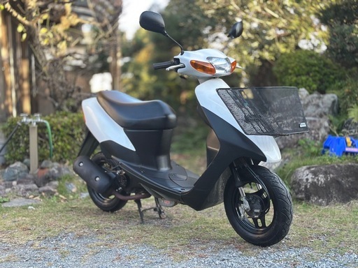 ご自宅配送可‼️出だしから速い2サイクルエンジン‼️サイドスタンド・センタースタンド両方完備‼️前カゴ付き‼️