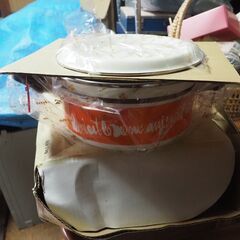 ホーロー鍋、未使用品、格安、の画像