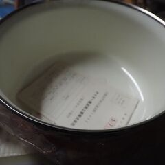ホーロー鍋、未使用品、格安、の画像