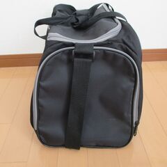 PUMA ダッフルショルダーバッグ(2WAY)の画像