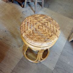 ラタン スツール 籐 イス 丸椅子 腰掛け レトロ　/UJ-1376 2Fの画像