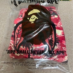 A BATHING APE カモフラージュ シャークパーカー 100％正規品の画像