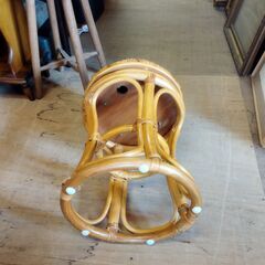 ラタン スツール 籐 イス 丸椅子 腰掛け レトロ　/UJ-1376 2Fの画像