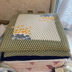 座布団　と寝具の画像