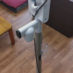 美品 ダイソン dyson 充電スタンド 掃除機の画像