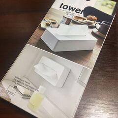 【ほぼ新品】 山崎実業(Yamazaki) コンパクト ティッシュケース ホワイト 約W21.5×D11.5×H5.5cm タワー tower ソフトパックティッシュ専用 壁面収納可の画像