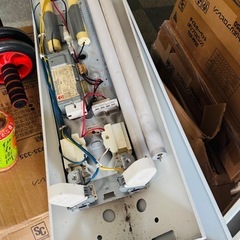 至急 要らない鉄　蛍光灯、ポスト7個の画像