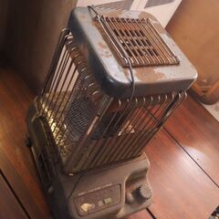 ブルーヒーター、大型石油ストーブ、動作確認済み、暖房機の画像