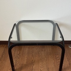 ガラステーブル2個セットの画像
