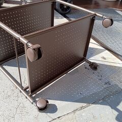 キャスター付き　ミニ収納ラック　サイズ（約）幅43cm×奥30cm×高51cm　　■近隣配送無料 買取GO‼　栄和店の画像