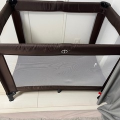 折りたたみ　ベビーベッドの画像