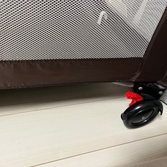 折りたたみ　ベビーベッドの画像