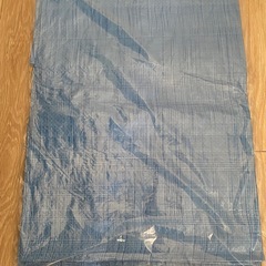 軽量ブルーシートの画像