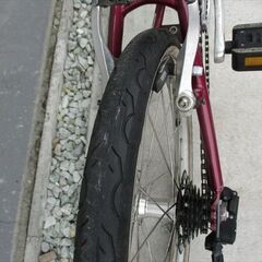 E691★25800円★　折りたたみ中古自転車【DAHON　ボードウォーク　ワインレッド　20インチ 】の画像