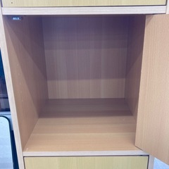 【ジモティー割引で最大15％OFF⭐️】3ドア収納ボックス ドア付きの画像