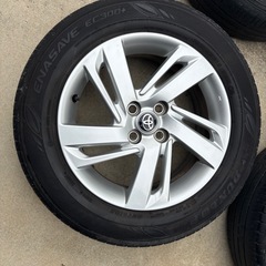 トヨタ　純正ホイール、タイヤの画像
