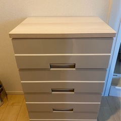 キャビネットの画像